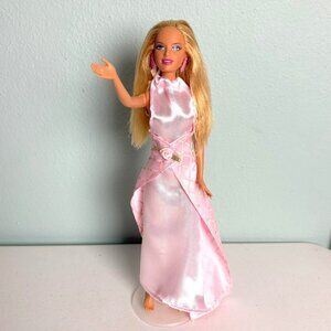 Mattel 2005 Barbie Blonde Hair Blue Eyes Snap Knees Handmade Gown Orig Earrings